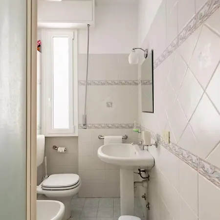 Appartement 30 Mt Dal Mare, Nel Centro E Con Posto Auto